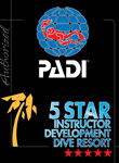 PADI5スター･IDダイブリゾートのロゴ